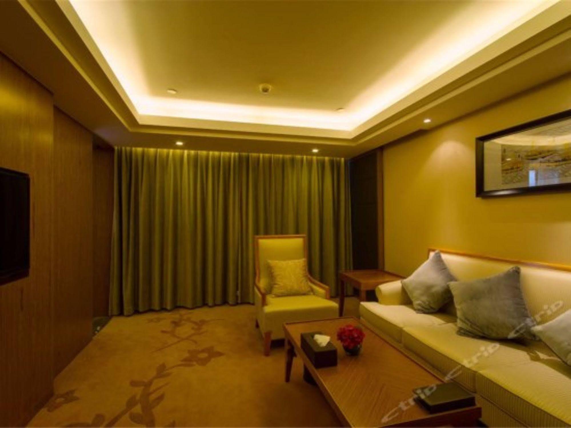 Fliport Garden Hotel Fuzhou ฟุโจว ภายนอก รูปภาพ